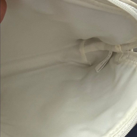 Coach Medium White Cosmetic Bag with Silver Floral Design EUC - Picture 4 of 4